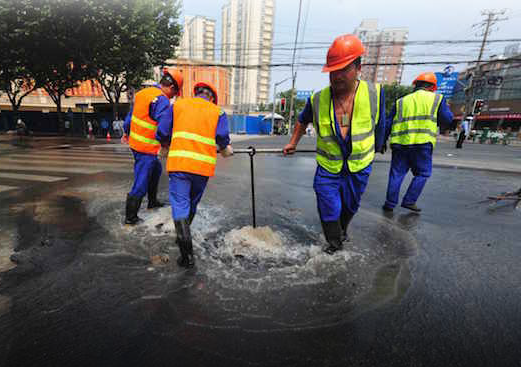 水务企业经受&ldquo;烤验&rdquo;  申城高温供水安稳  