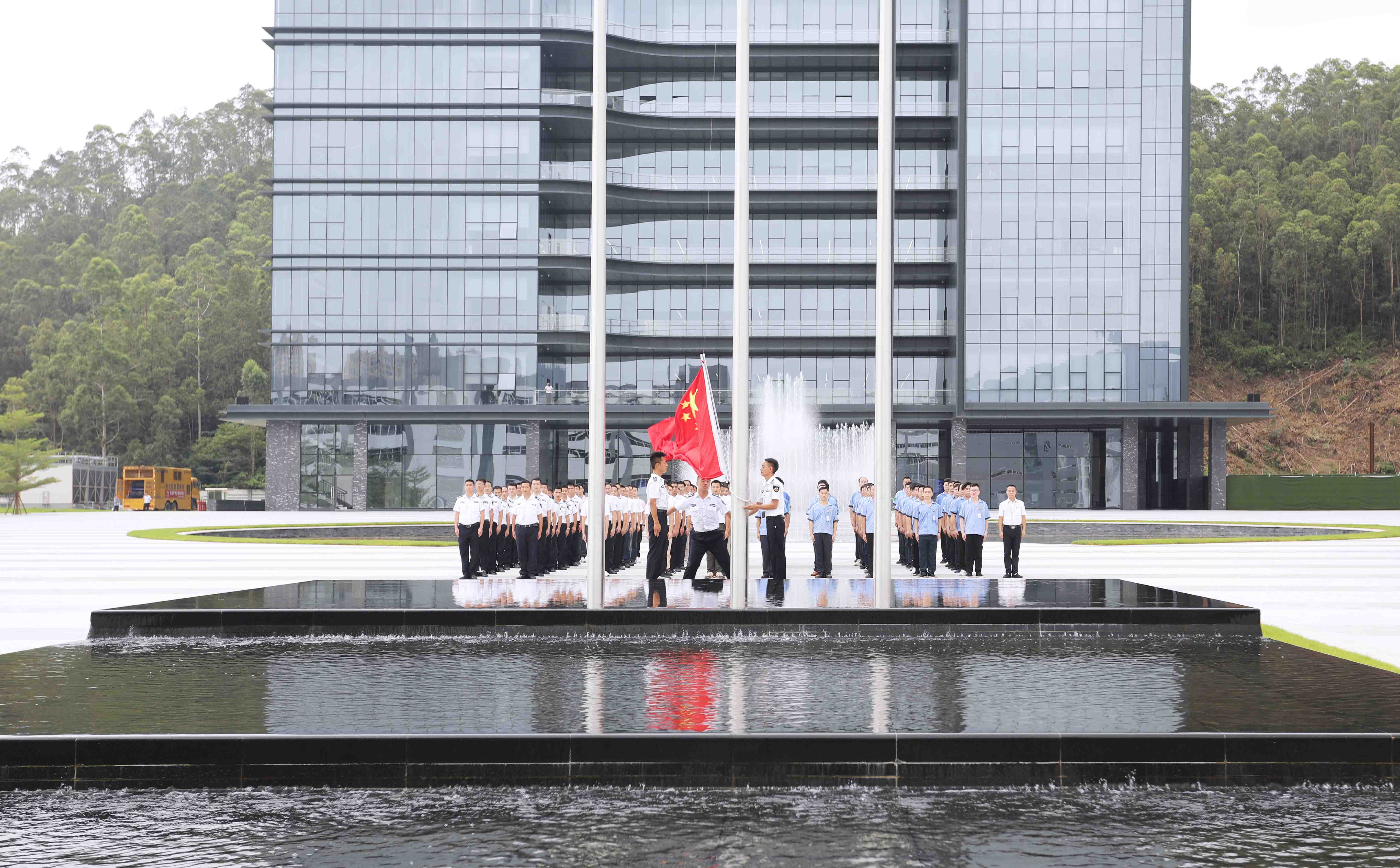 尊龙凯时科技举行八一退伍武士活动